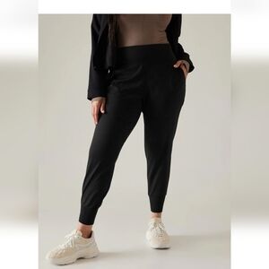 Athleta ✨️ Women's Black Jogger Pants Size XL